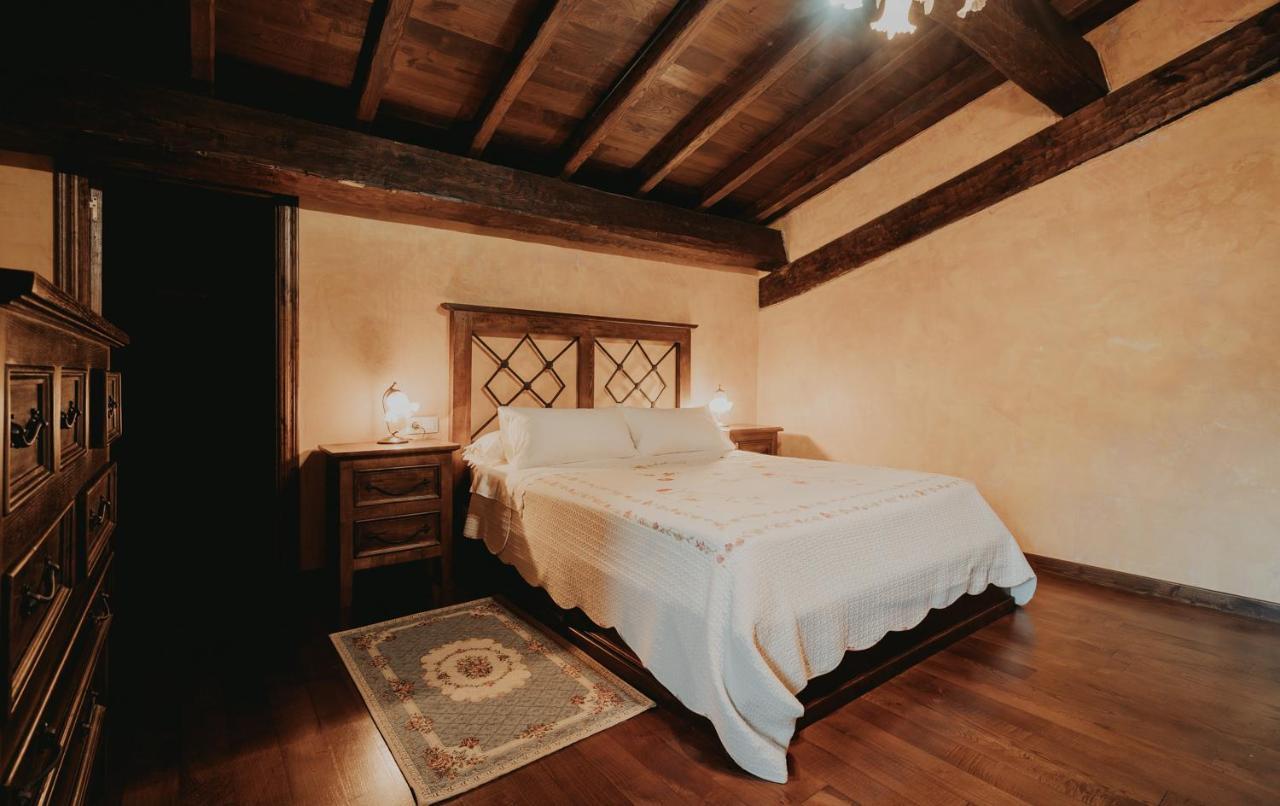 Gasthaus Casas Alexandre Pontevedra Exterior foto